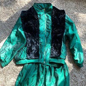 🎁Vintage 2 piece Jacket and Pants